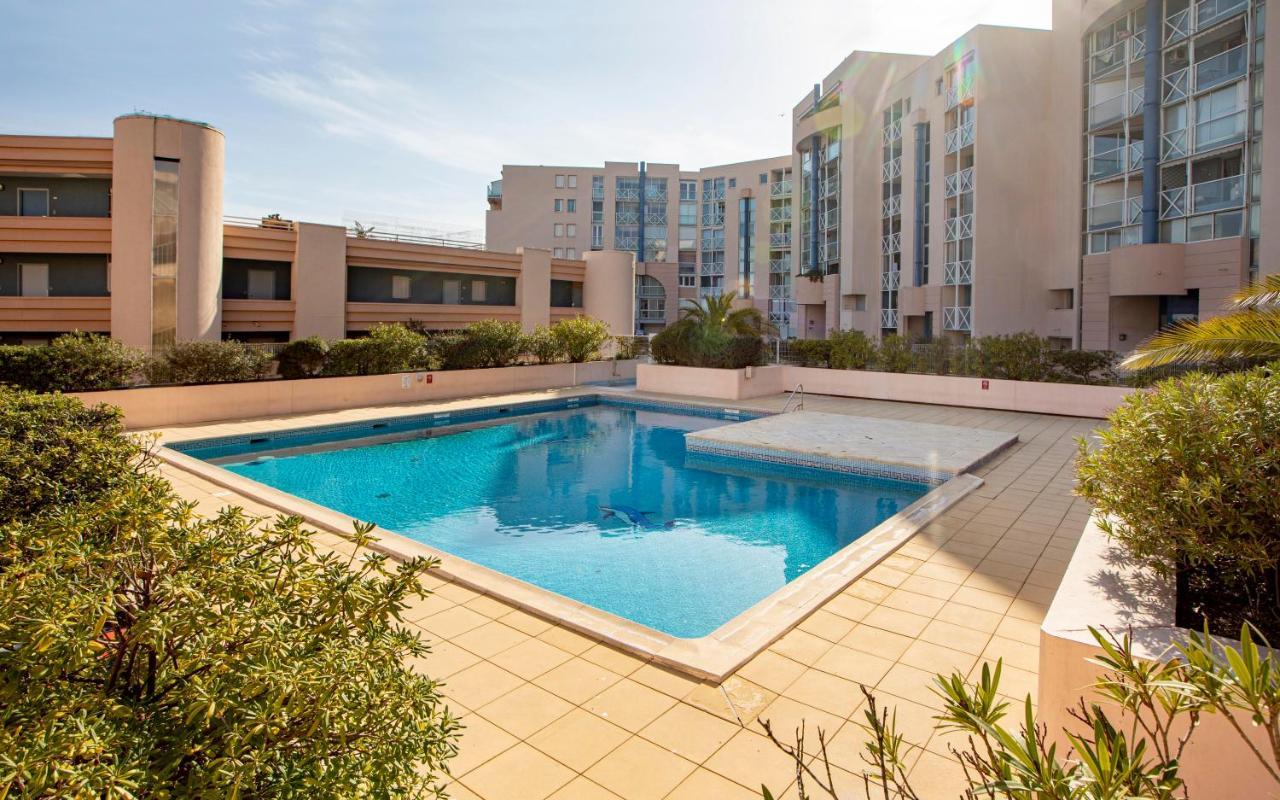 Appartement T3 Traversant Residence Standing Garage Et Piscine Exterieure Gratuits Sète Exteriér fotografie